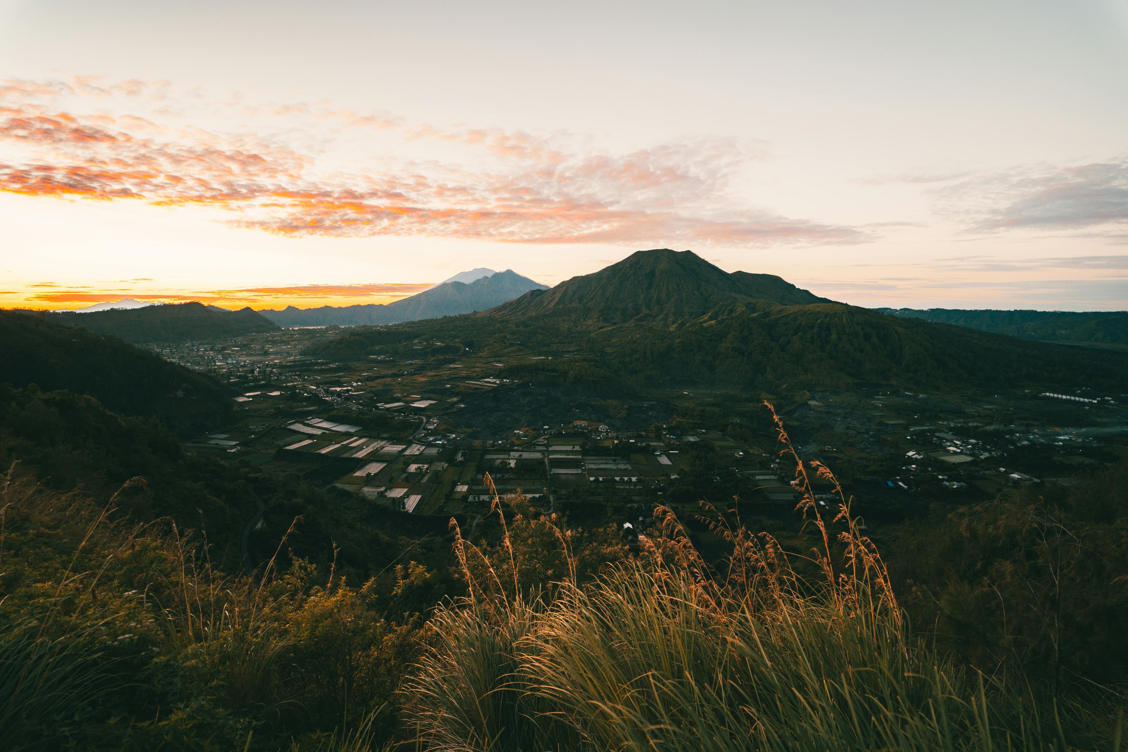 Bali All Inclusive: Sunrise Mount Batur Hike with Breakfast Image 3